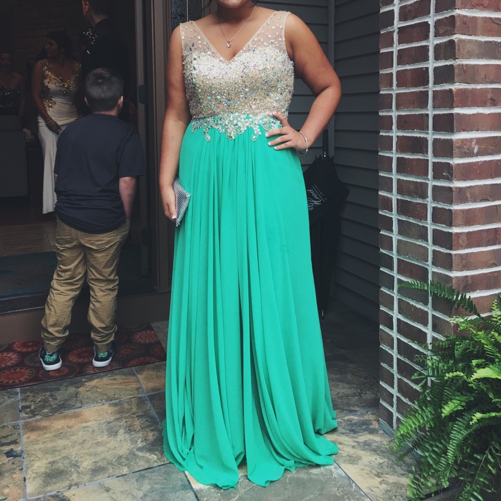 Prom dress